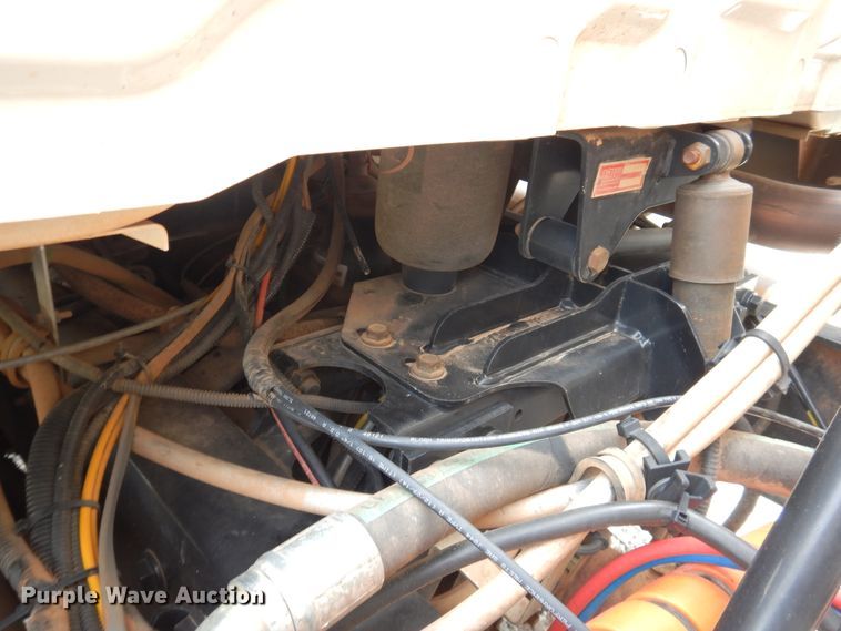 image for item GT9283 2012 International WorkStar 7600  semi truck