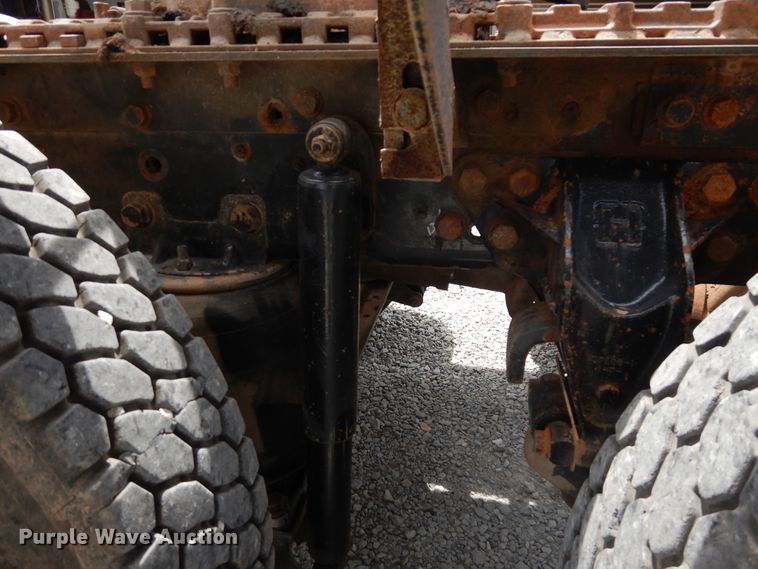 image for item GT9283 2012 International WorkStar 7600  semi truck