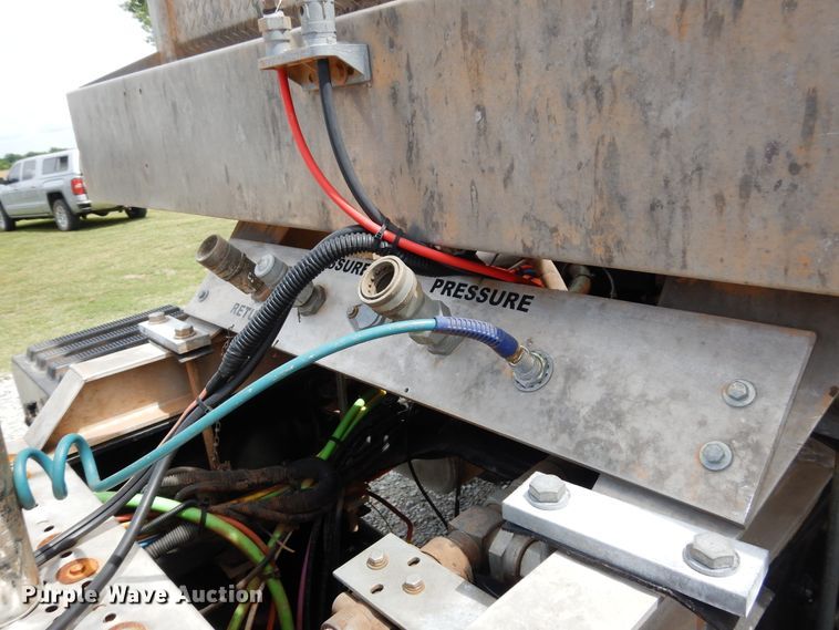 image for item GT9283 2012 International WorkStar 7600  semi truck