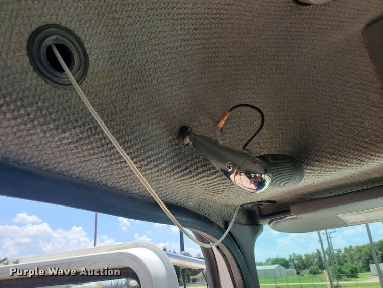 image for item HK9109 2008 Mack CHU semi truck