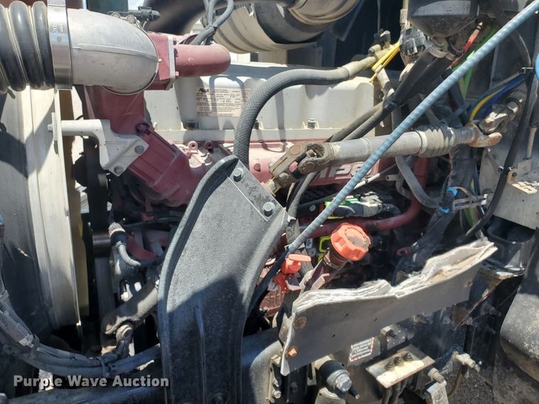 image for item HK9109 2008 Mack CHU semi truck