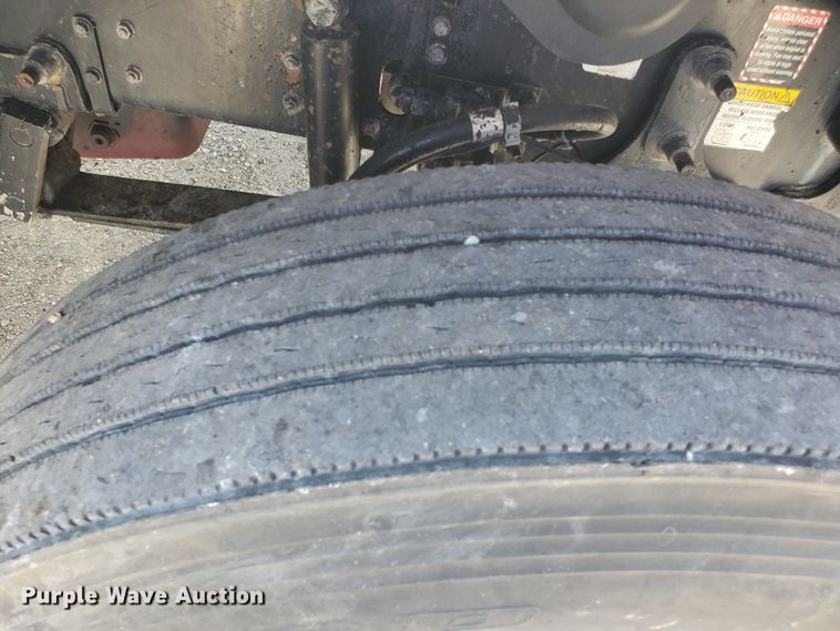 image for item HK9109 2008 Mack CHU semi truck