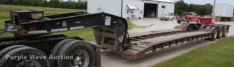 image for item HM9602 1996 Fontaine TB50NGB lowboy equipment trailer