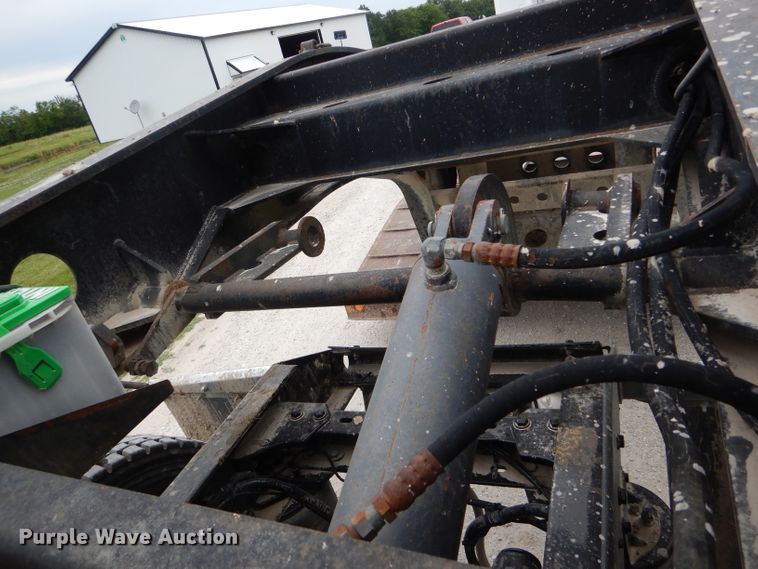 image for item HM9602 1996 Fontaine TB50NGB lowboy equipment trailer