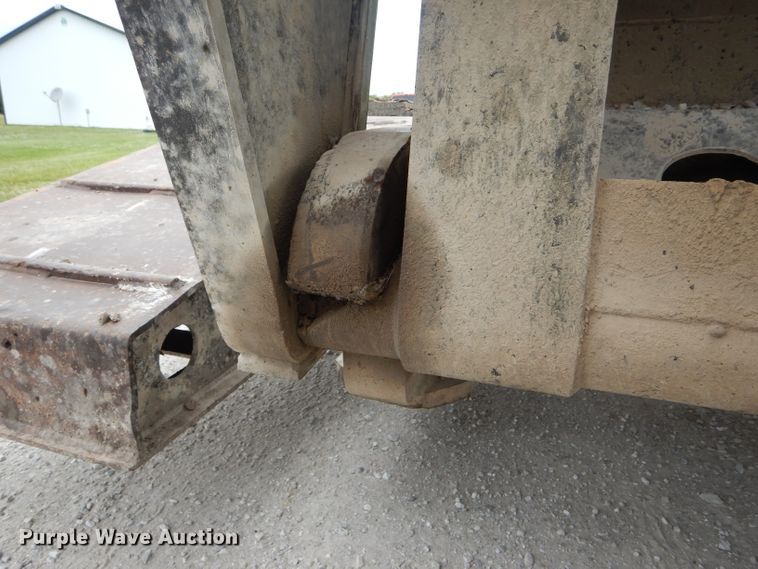 image for item HM9602 1996 Fontaine TB50NGB lowboy equipment trailer