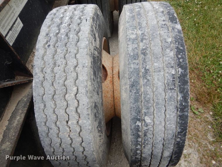 image for item HM9602 1996 Fontaine TB50NGB lowboy equipment trailer