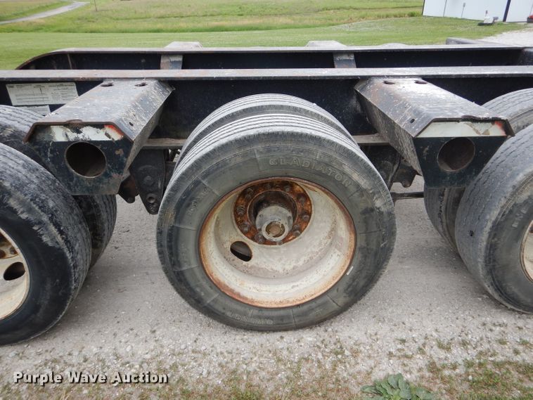 image for item HM9602 1996 Fontaine TB50NGB lowboy equipment trailer