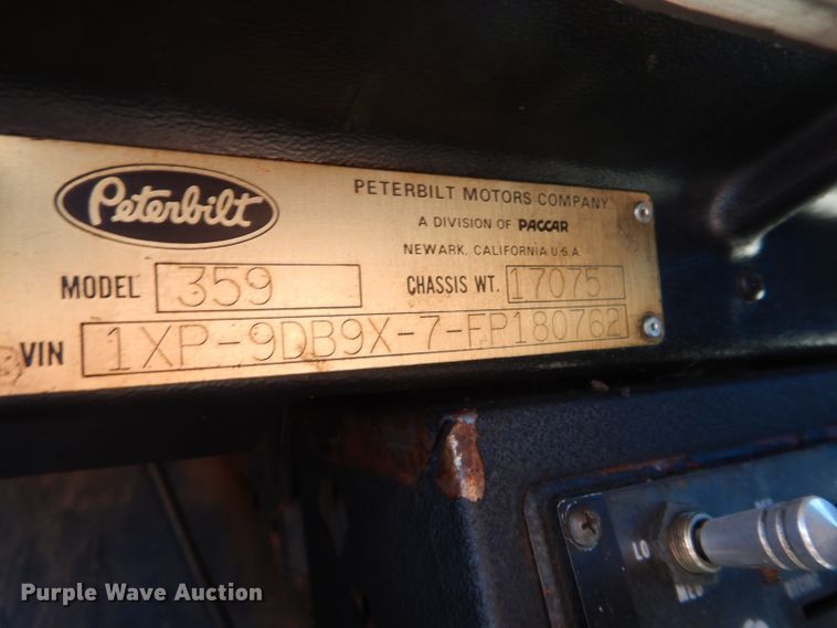 image for item HM9604 1985 Peterbilt 359  Semi truck