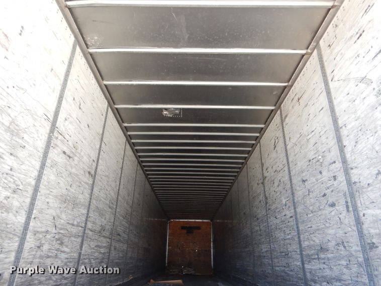image for item HM9605 2000 Wabash dry van trailer