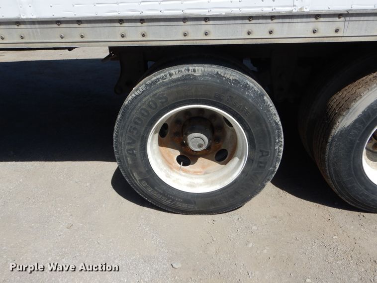 image for item HM9606 2004 Wabash dry van trailer