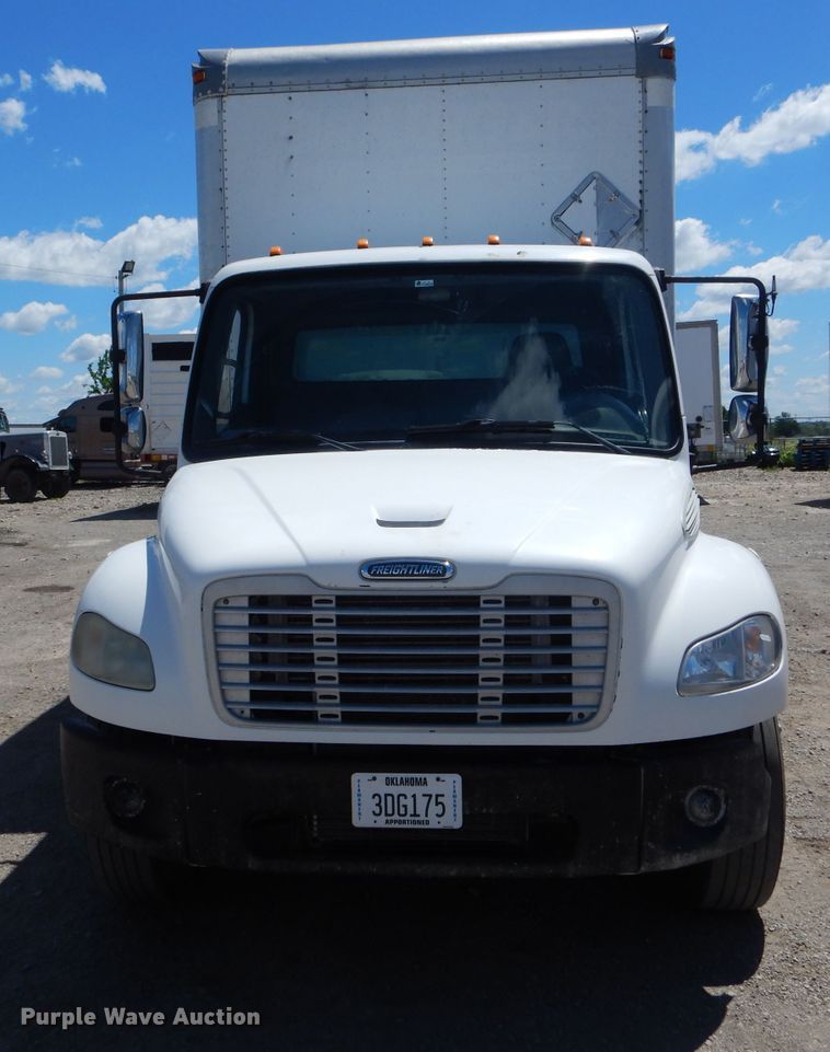 image for item HM9609 2006 Freightliner Business Class M2  box truck