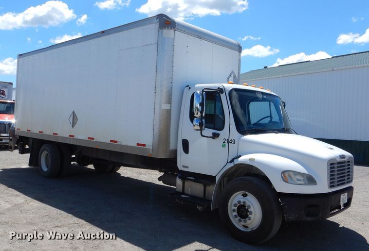 image for item HM9609 2006 Freightliner Business Class M2  box truck