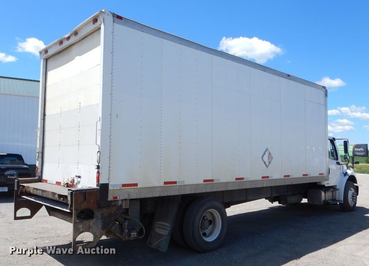 image for item HM9609 2006 Freightliner Business Class M2  box truck