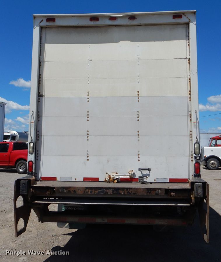 image for item HM9609 2006 Freightliner Business Class M2  box truck