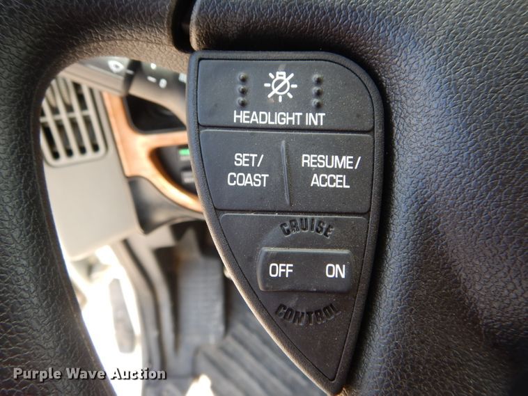 image for item HM9611 2011 International ProStar Premium  semi truck