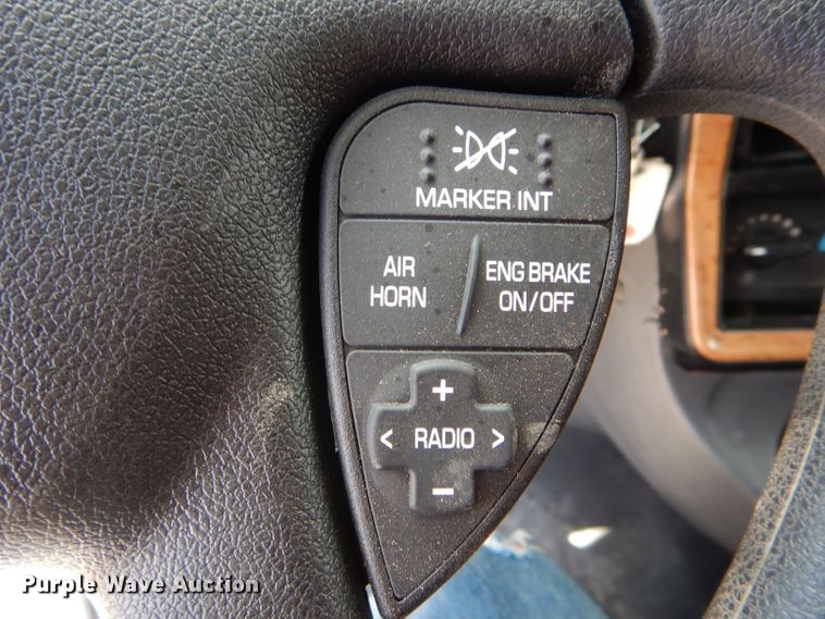 image for item HM9611 2011 International ProStar Premium  semi truck