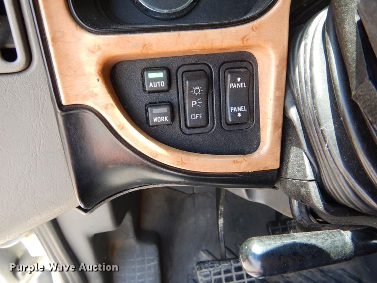 image for item HM9611 2011 International ProStar Premium  semi truck