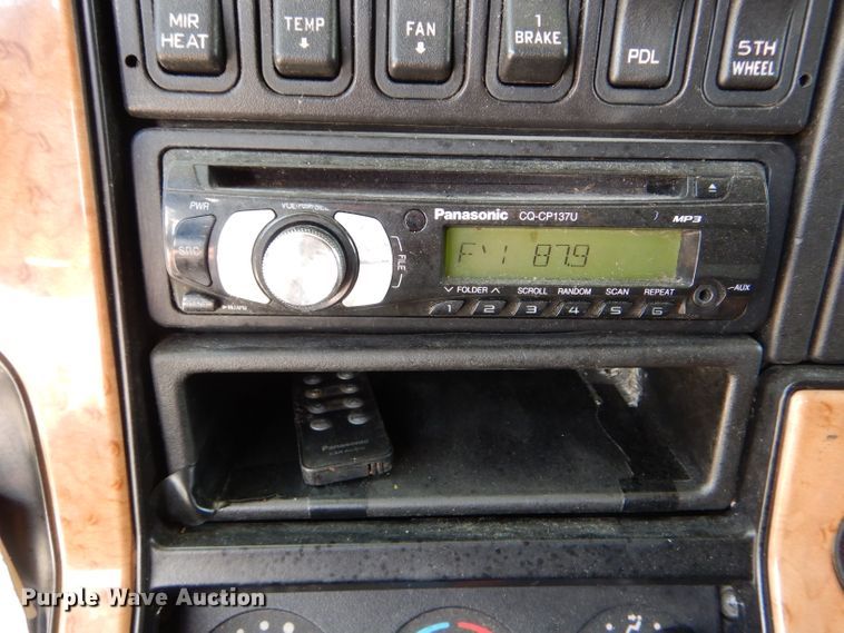 image for item HM9611 2011 International ProStar Premium  semi truck