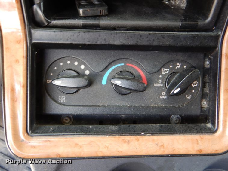 image for item HM9611 2011 International ProStar Premium  semi truck