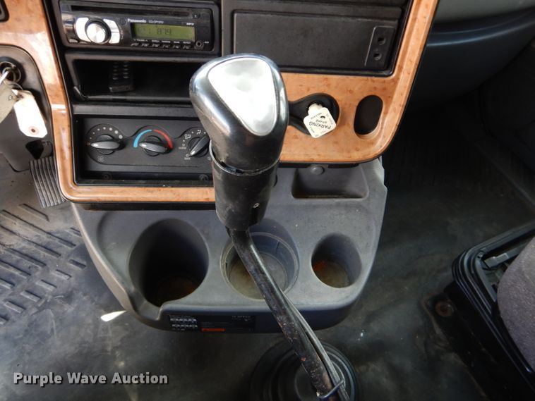 image for item HM9611 2011 International ProStar Premium  semi truck