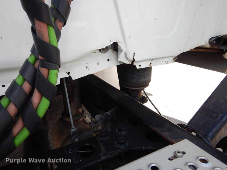 image for item HM9611 2011 International ProStar Premium  semi truck