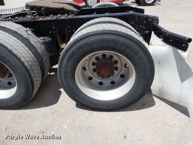 image for item HM9611 2011 International ProStar Premium  semi truck