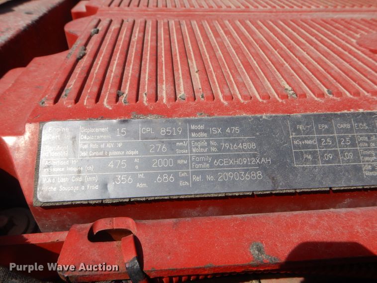 image for item HM9622 2007 Volvo VN  semi truck