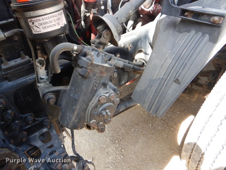 image for item HM9622 2007 Volvo VN  semi truck