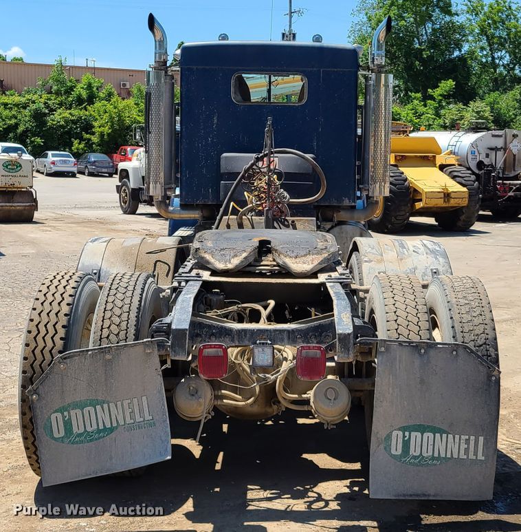 image for item K5937 1987 Kenworth W900  semi truck