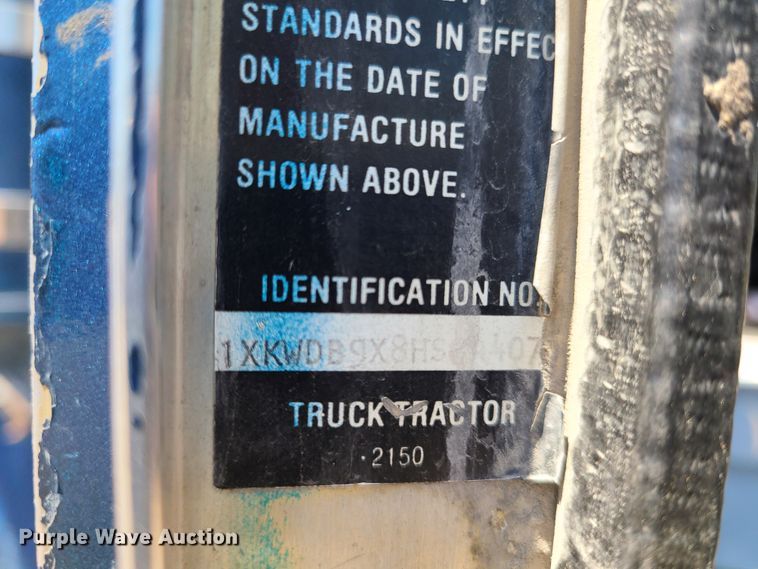 image for item K5937 1987 Kenworth W900  semi truck