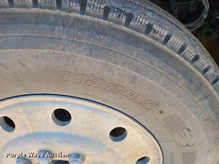 image for item K5937 1987 Kenworth W900  semi truck