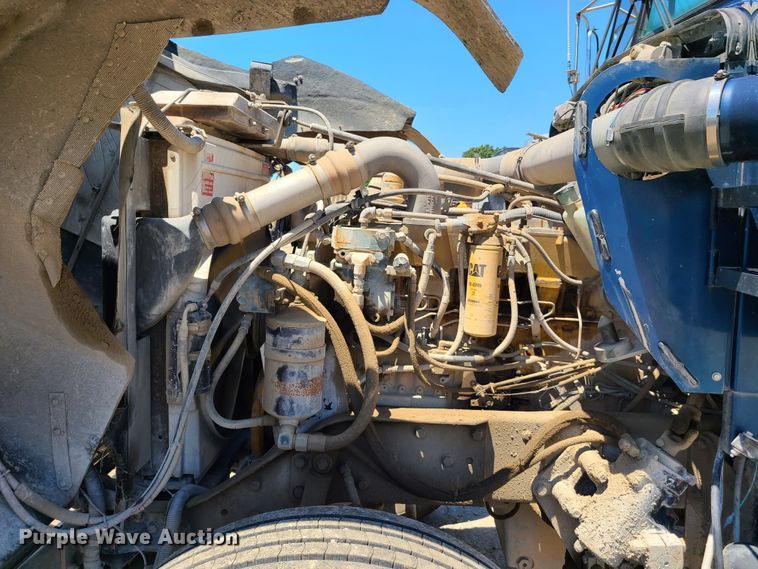 image for item K5937 1987 Kenworth W900  semi truck