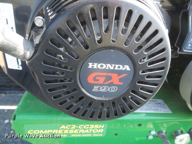 image for item DD0431 2000 Ford F250 Super Duty XLT  SuperCab flatbed pickup truck