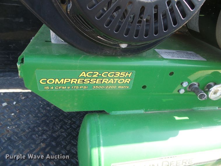 image for item DD0431 2000 Ford F250 Super Duty XLT  SuperCab flatbed pickup truck