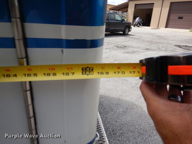 image for item DD2532 2002 International 4300  ambulance