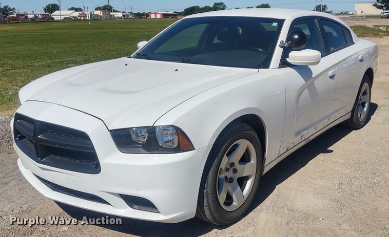 image for item DE6937 2014 Dodge Charger Police
