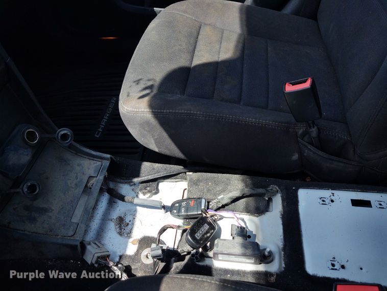 image for item DE6939 2013 Dodge Charger Police