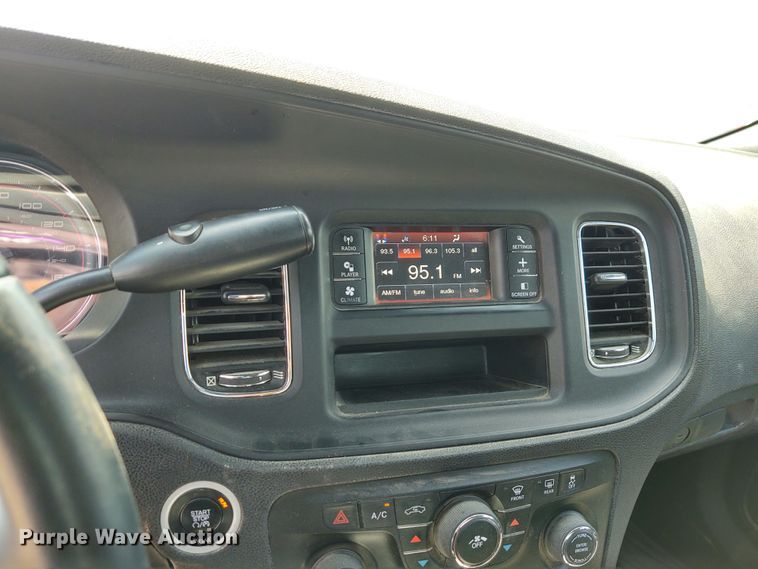 image for item DE6939 2013 Dodge Charger Police