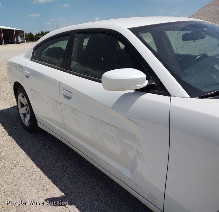 image for item DE6939 2013 Dodge Charger Police