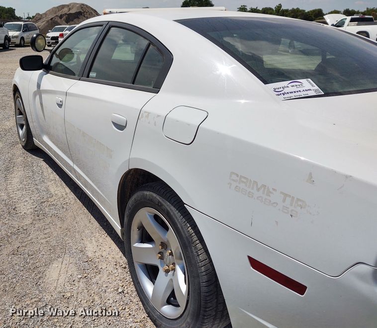 image for item DE6939 2013 Dodge Charger Police