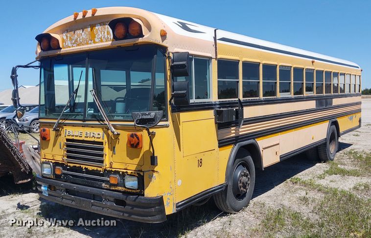 image for item DE6940 1996 Blue Bird TC2000  school bus