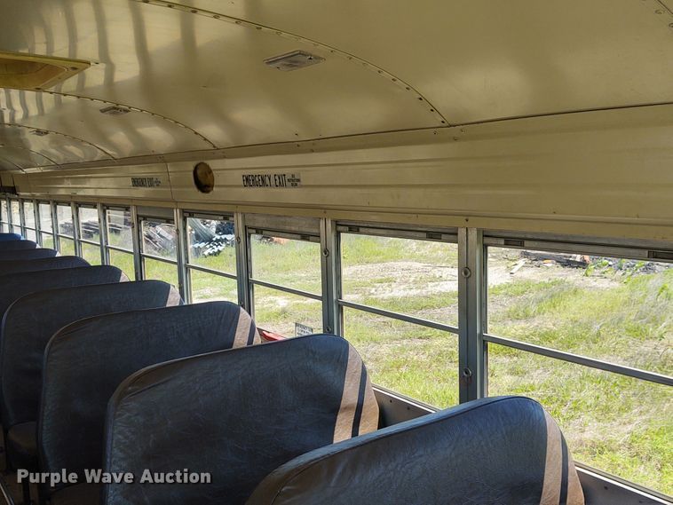 image for item DE6940 1996 Blue Bird TC2000  school bus