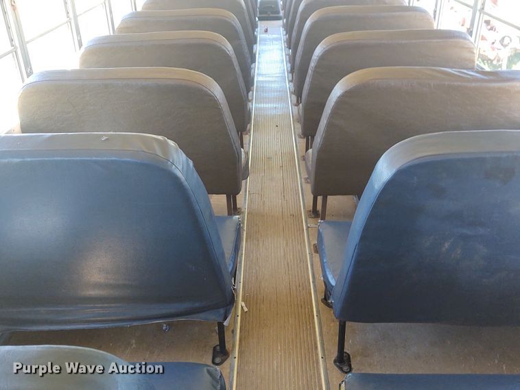 image for item DE6940 1996 Blue Bird TC2000  school bus