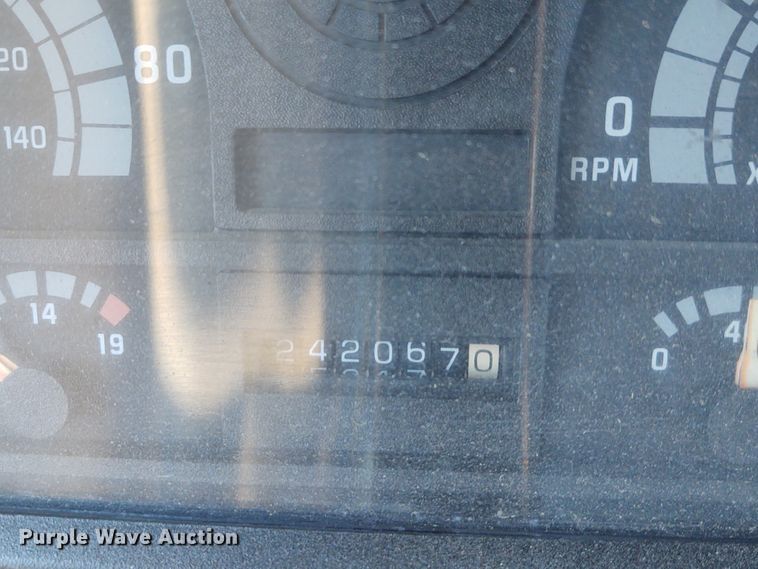 image for item DE6940 1996 Blue Bird TC2000  school bus