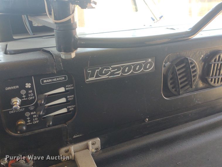 image for item DE6940 1996 Blue Bird TC2000  school bus