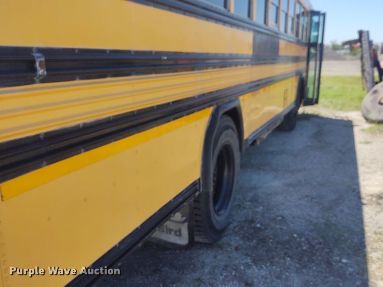 image for item DE6940 1996 Blue Bird TC2000  school bus