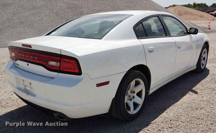 image for item DE6941 2013 Dodge Charger Police