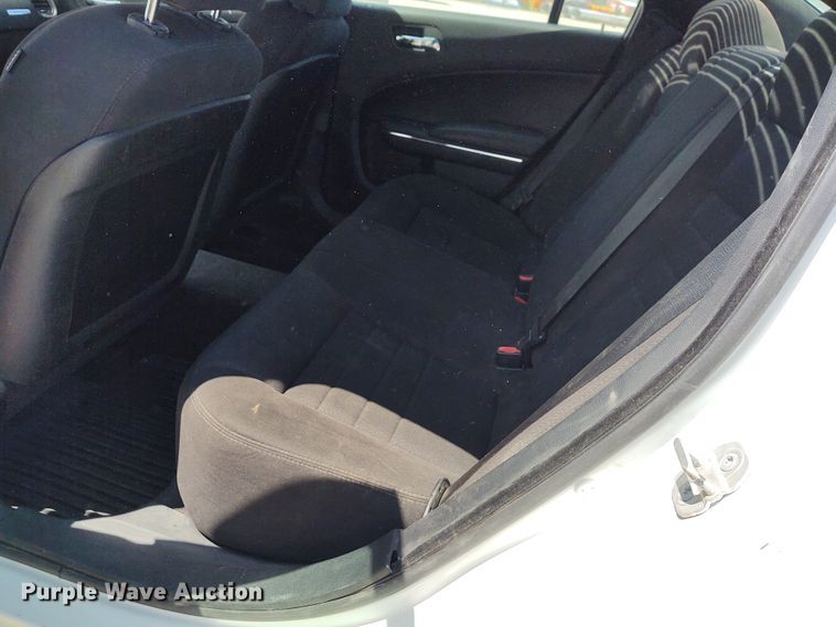 image for item DE6941 2013 Dodge Charger Police