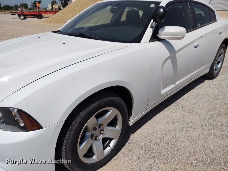 image for item DE6941 2013 Dodge Charger Police