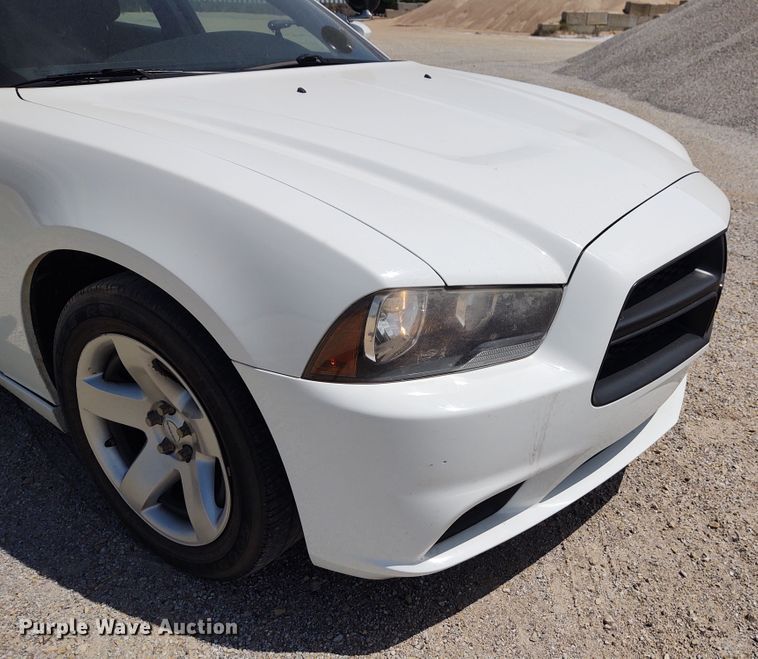 image for item DE6941 2013 Dodge Charger Police